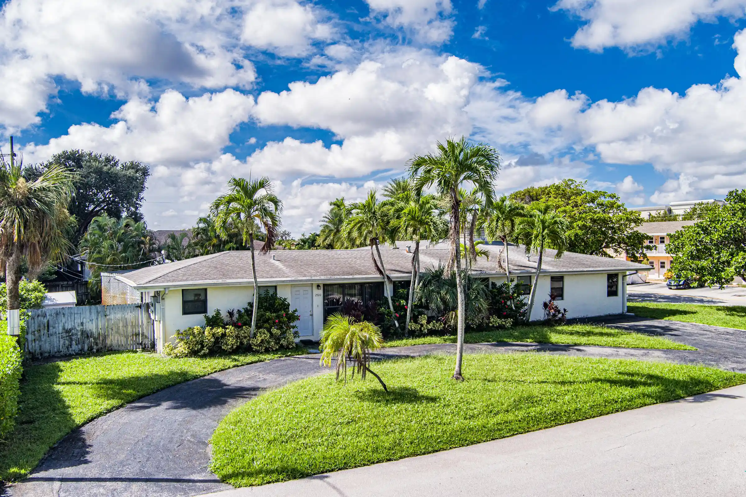 Photo 1 of Multi family home for sale at 2908 Middle River Dr, Fort Lauderdale, FL 33306 | MLS# B26084897 | Listing updated on 2026-10-26