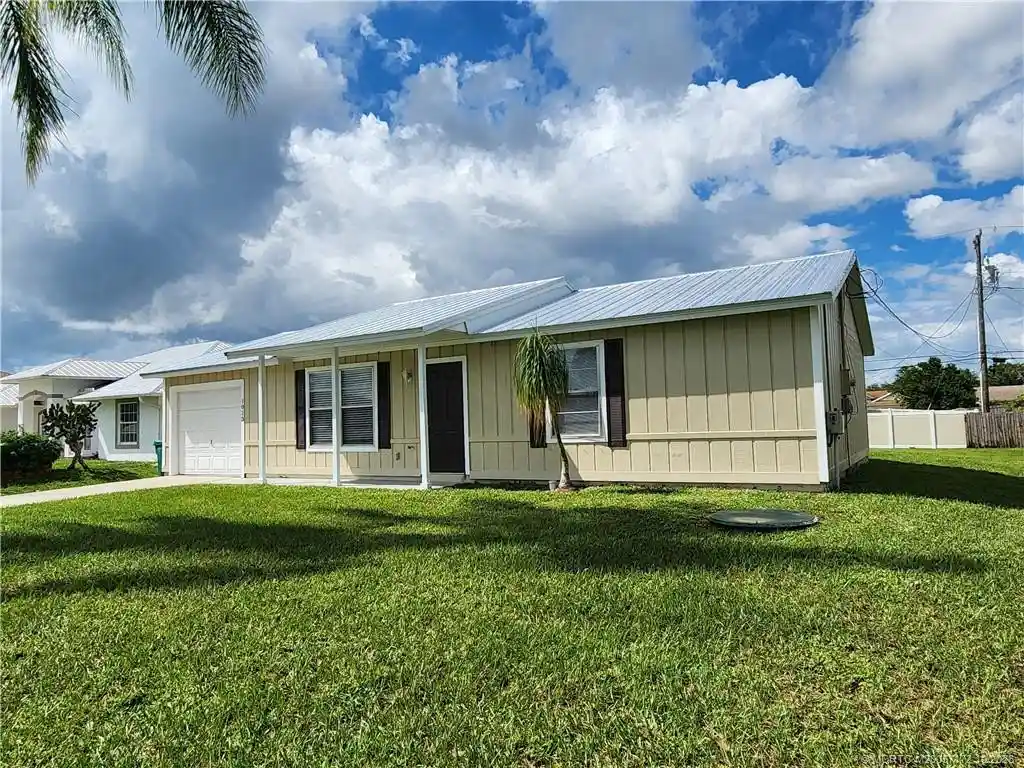Photo 1 of Single family home for sale at 1013 Sw California Blvd, Port Saint Lucie, FL 34953 | MLS# M20057172 | Listing updated on 2026-10-22