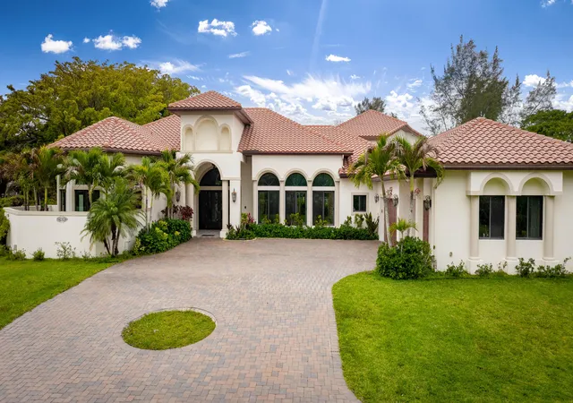 Photo 1 of Single family home for sale at 2943 B Rd, Loxahatchee, FL 33470 | MLS# B26085008 | Listing updated on 2026-10-10