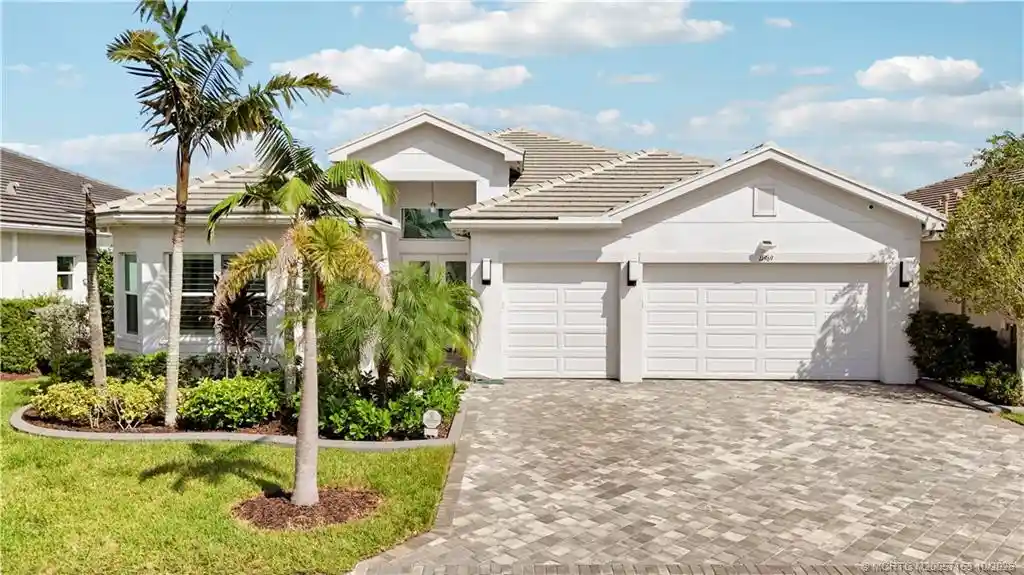Photo 1 of Single family home for sale at 11969 Sw Hunter Hl Ave, Port Saint Lucie, FL 34987 | MLS# M20057163 | Listing updated on 2026-10-28