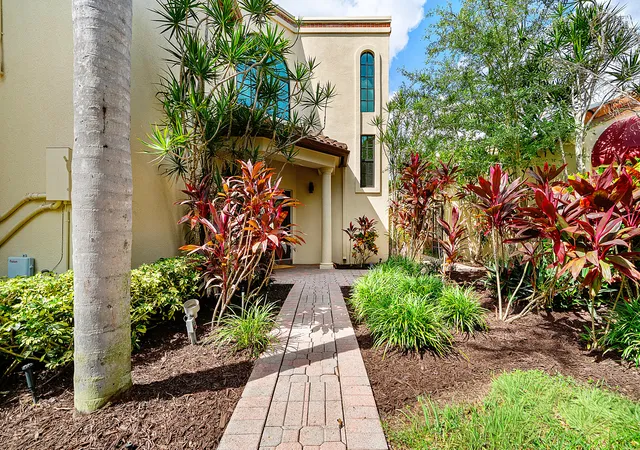 Photo 2 of Single family home for sale at 23260 Mirabella Cir N, Boca Raton, FL 33433 | MLS# B26085089 | Listing updated on 2026-10-11