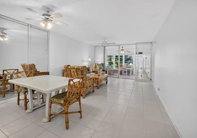 Listing Photo 4 - Condo for sale in building located at 14527 Bonaire Blvd, Delray Beach, FL 33446 - Unit #110
