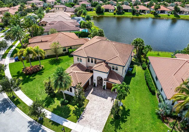 Photo 2 of Single family home for sale at 11312 NW 81st Place, Parkland, FL 33076 | MLS# B26085098 | Listing updated on 2026-10-08