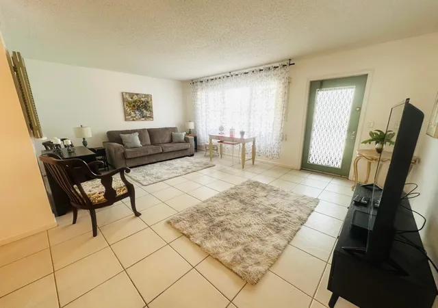 Photo 2 of Condo for sale at 2031 Durham B, Deerfield Beach, FL 33442 | MLS# B26085255 | Listing updated on 2026-10-07