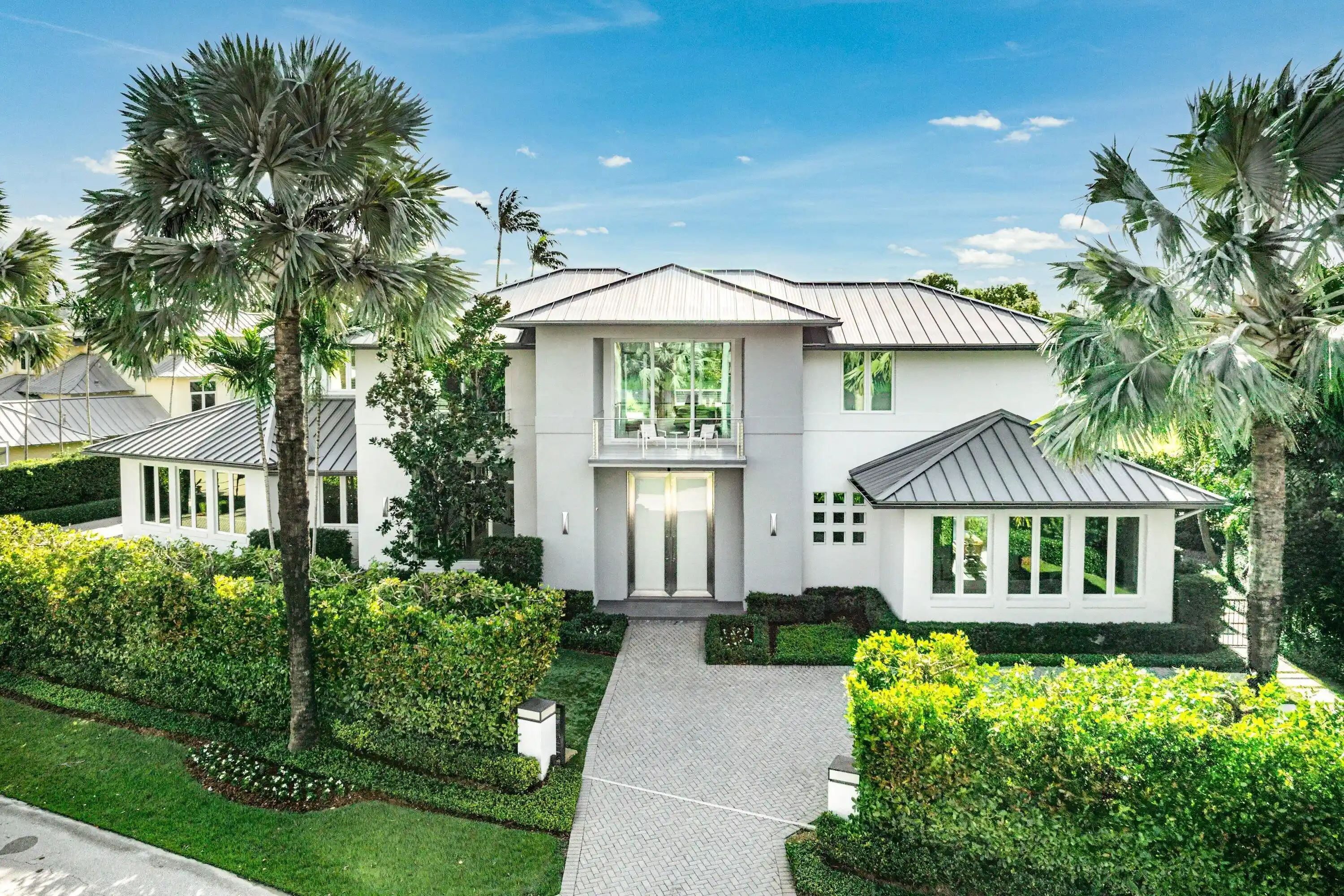 Single family home for sale at 1900 Sabal Palm Dr, Boca Raton, FL 33432 | MLS# B26085308