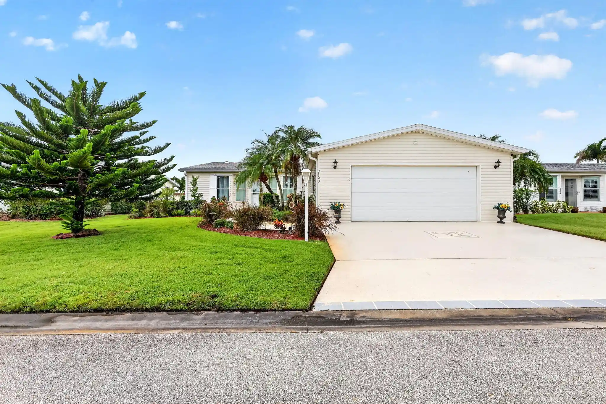 Photo 1 of Single family home for sale at 3123 Scarlet Tanger Ct, Port Saint Lucie, FL 34952 | MLS# B26085341 | Listing updated on 2026-10-08