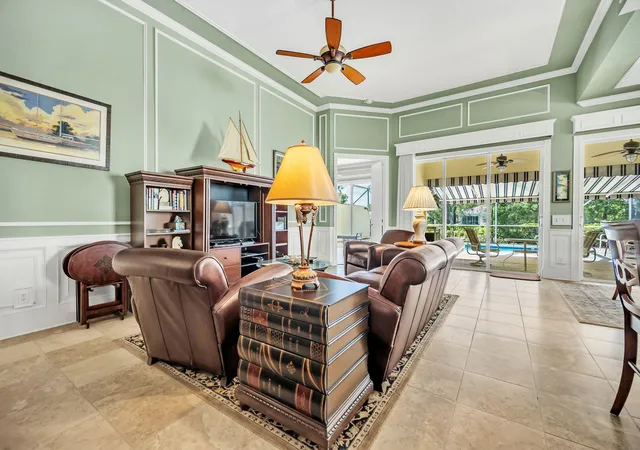 Photo 3 of Single family home for sale at 8188 Rosalie Ln, Wellington, FL 33414 | MLS# B26085445 | Listing updated on 2026-10-10