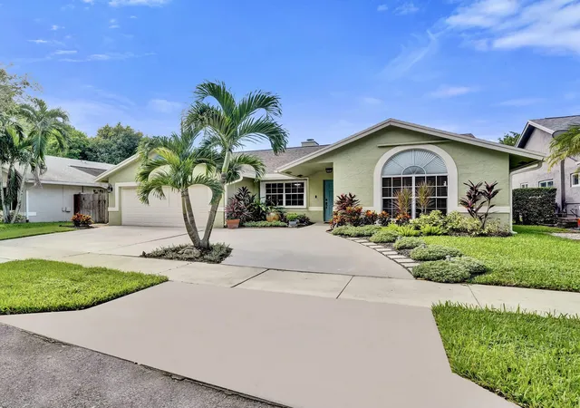 Photo 2 of Single family home for sale at 3610 Nw 58th Street, Coconut Creek, FL 33073 | MLS# B26085461 | Listing updated on 2026-10-07