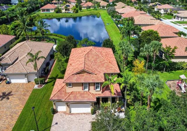 Photo 3 of Single family home for sale at 9070 Winterhaven Cir, West Palm Beach, FL 33411 | MLS# B26085476 | Listing updated on 2026-10-10