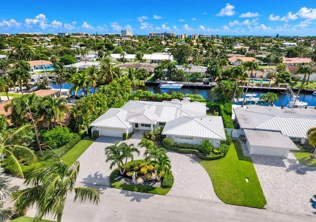 Photo 3 of Single family home for sale at 1020 Se 12th Terrace, Deerfield Beach, FL 33441 | MLS# B26085508 | Listing updated on 2026-10-10