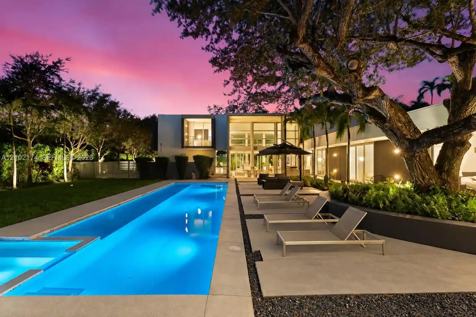 Photo 1 of Mansion for sale at 12625 Sw 78th Avenue, Pinecrest, FL 33156 | MLS# A12102174 | Listing updated on 2026-10-30
