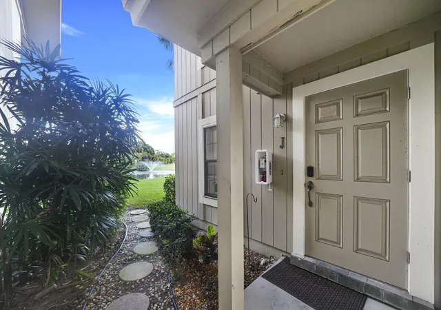 Photo 1 of Condo for sale at 9169 Se Riverfront Ter #J, Jupiter, FL 33469 | MLS# B26085523 | Listing updated on 2026-10-10