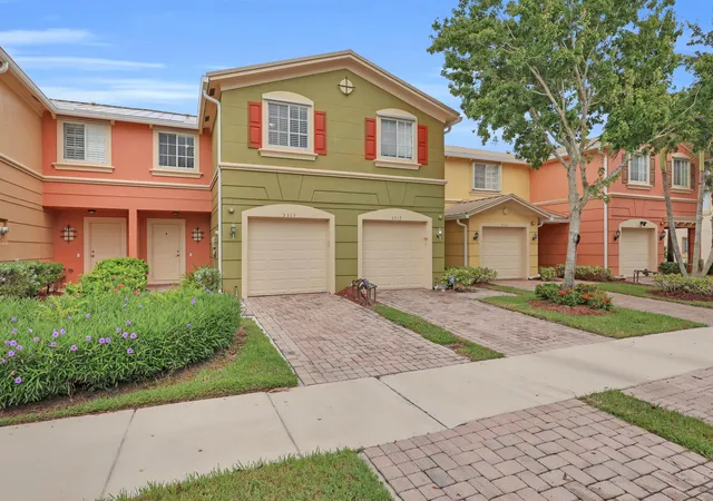 Photo 2 of Townhouse for sale at 5313 Se Jennings Ln, Stuart, FL 34997 | MLS# B26085550 | Listing updated on 2026-10-10