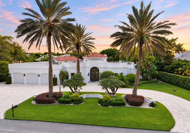 Photo 2 of Single family home for sale at 2344 Golf Brk Dr, Wellington, FL 33414 | MLS# B26085566 | Listing updated on 2026-10-10