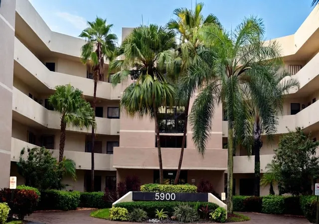 Condo for sale at 5900 Camino Del Sol #302, Boca Raton, FL 33433 | MLS# B26085627