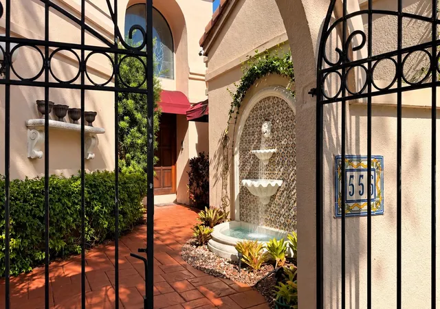 Photo 3 of Single family home for sale at 556 Deer Crk Via Genova, Deerfield Beach, FL 33442 | MLS# B26085662 | Listing updated on 2026-10-10