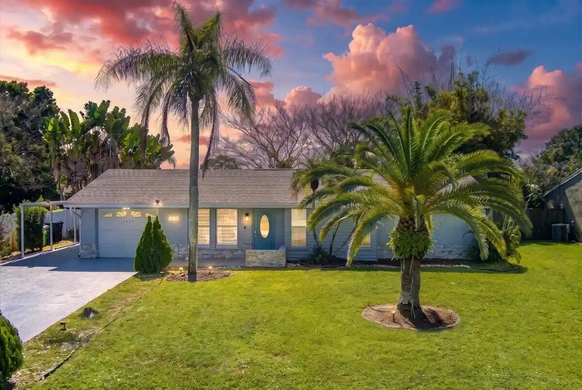 Photo 1 of Single family home for sale at 2031 Se New York St, Port Saint Lucie, FL 34952 | MLS# B26085696 | Listing updated on 2026-10-08