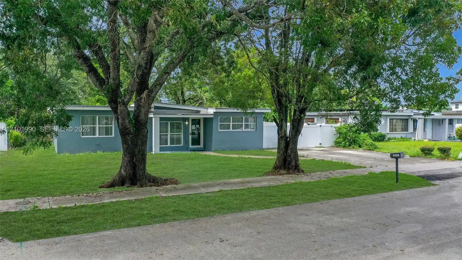 Photo 1 of Single family home for sale at 3330 Southwest 59, West Park, FL 33023 | MLS# A12101990 | Listing updated on 2026-10-22