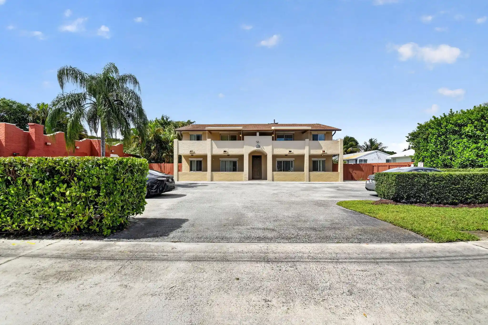 Photo 1 of Multi family home for sale at 5015 N Flagler Dr, West Palm Beach, FL 33407 | MLS# B26085831 | Listing updated on 2026-10-08
