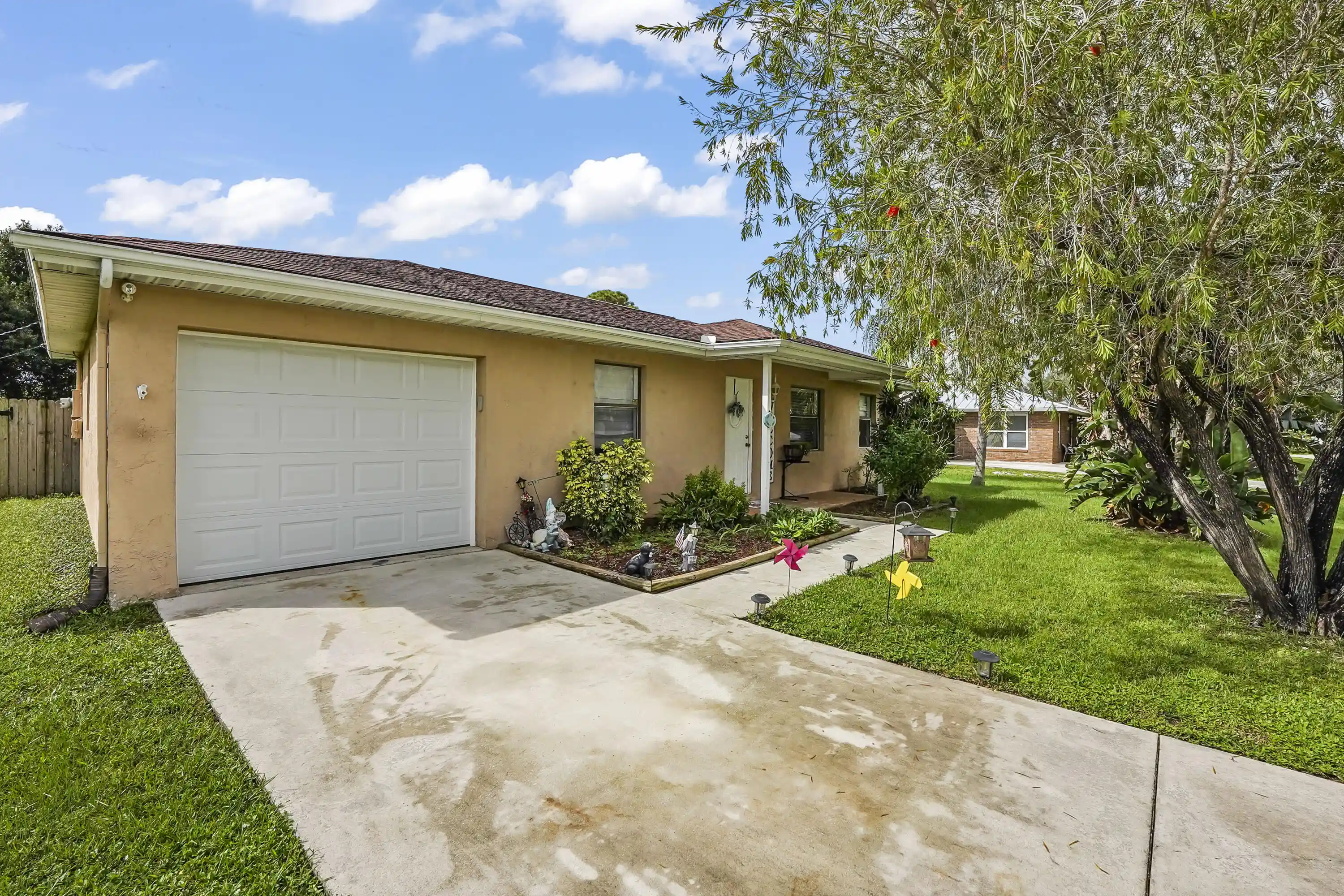 Photo 1 of Single family home for sale at 2322 Se Bounty Ave, Port Saint Lucie, FL 34952 | MLS# B26085923 | Listing updated on 2026-10-19