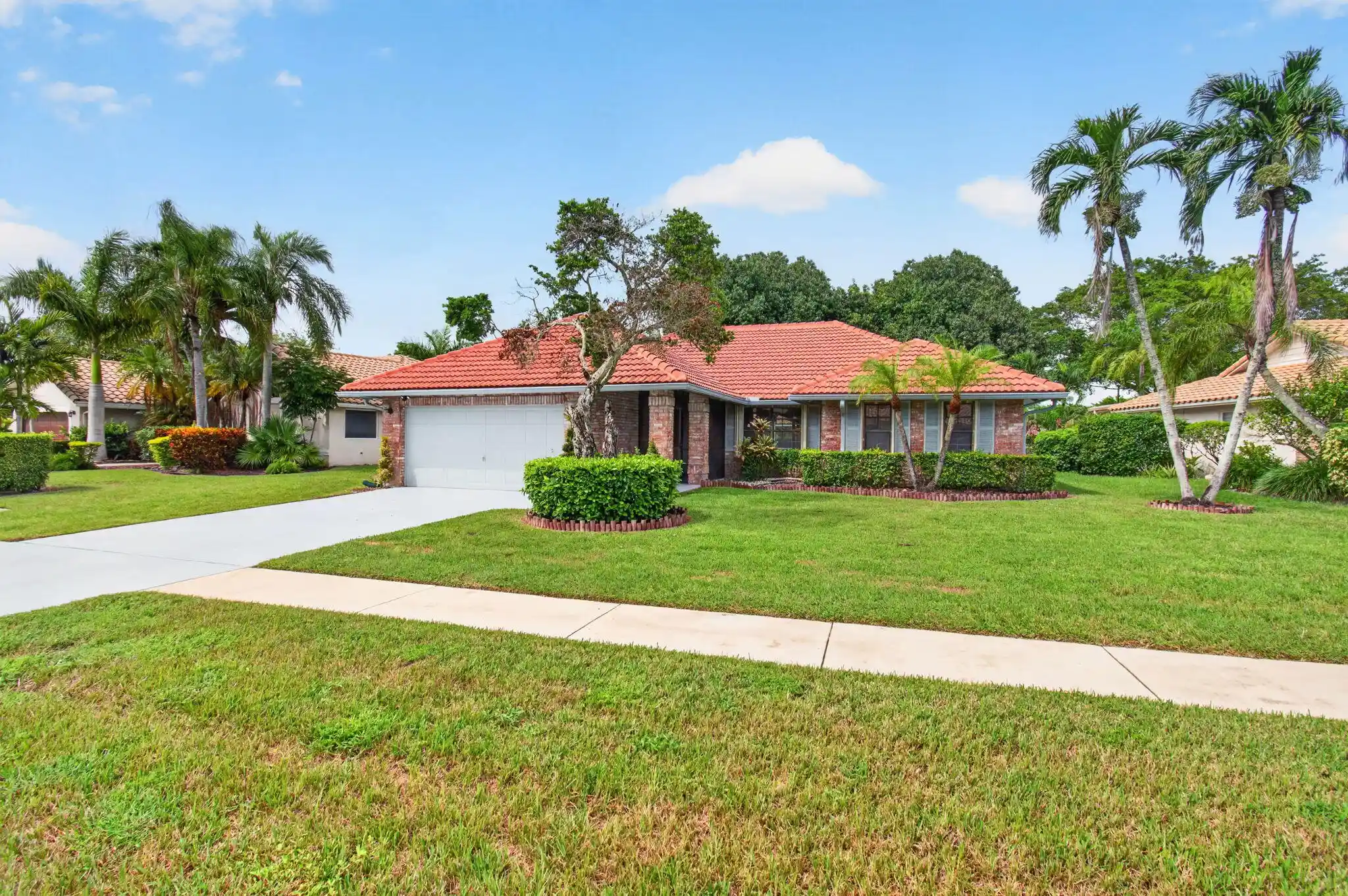 Single family home for sale at 10145 Harbourtown Ct, Boca Raton, FL 33498 | MLS# B26085942
