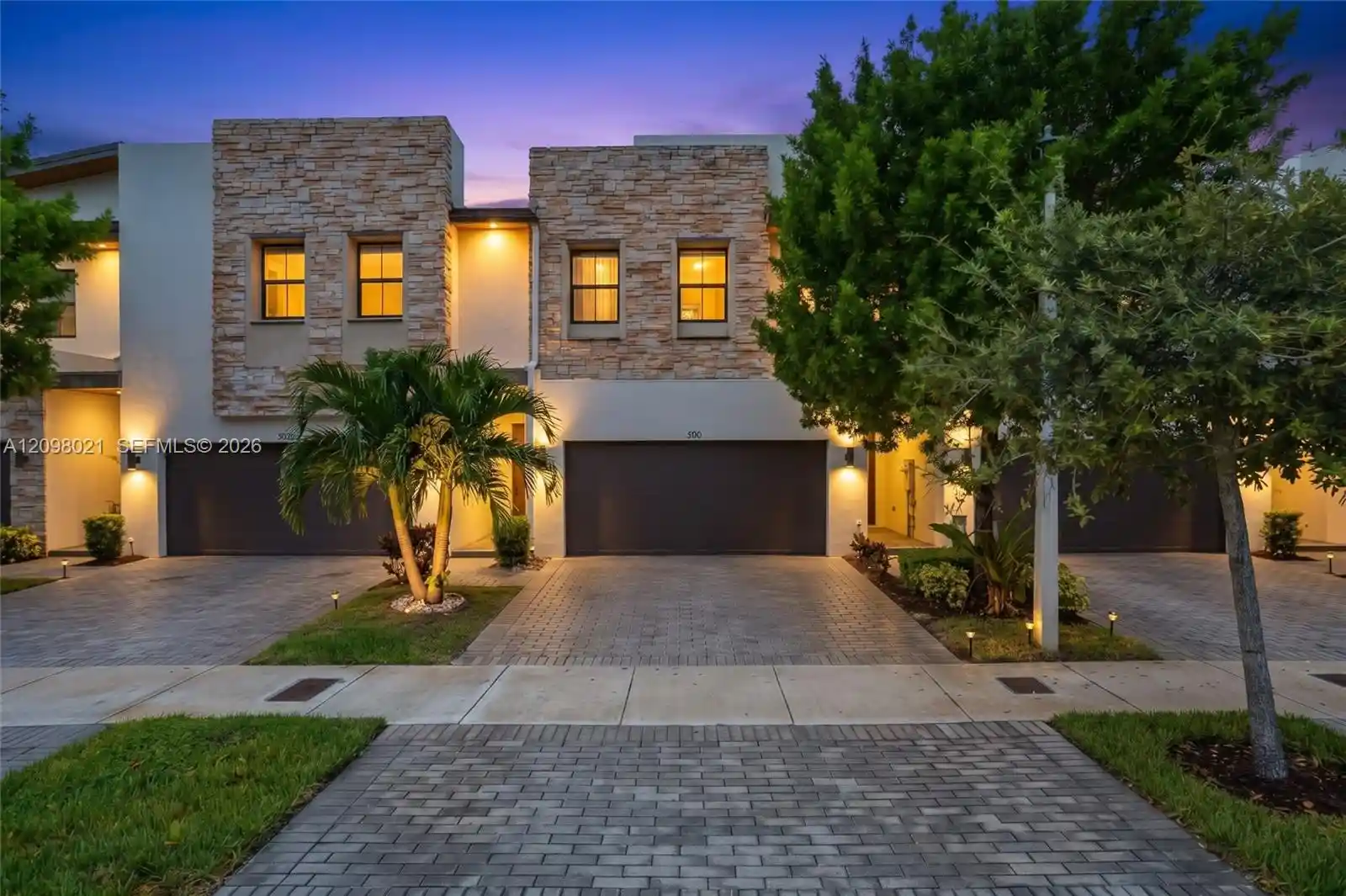 Townhouse for sale at 8110 NW 104th Court, Doral, FL 33178 | MLS# A12098021
