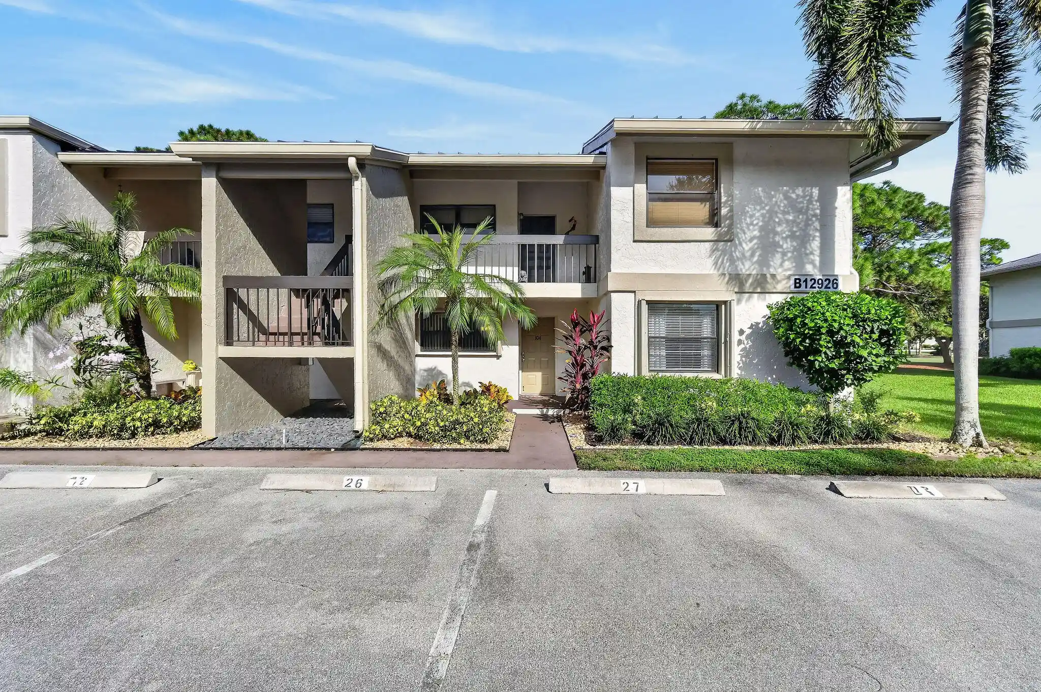 Listing Photo 1 - Condo for sale in 12926 Briarlake Dr located at 12926 Briarlake Dr, Palm Beach Gardens, FL 33418 - Unit #104b