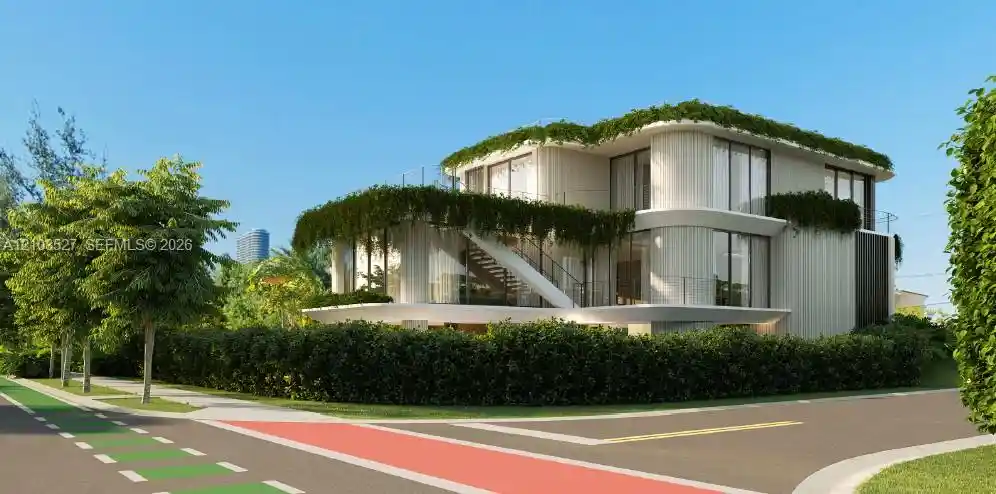 Single family home for sale at 920 N Venetian Dr, Miami Beach, FL 33139 | MLS# A12103527 | Listing updated on 2026-10-30