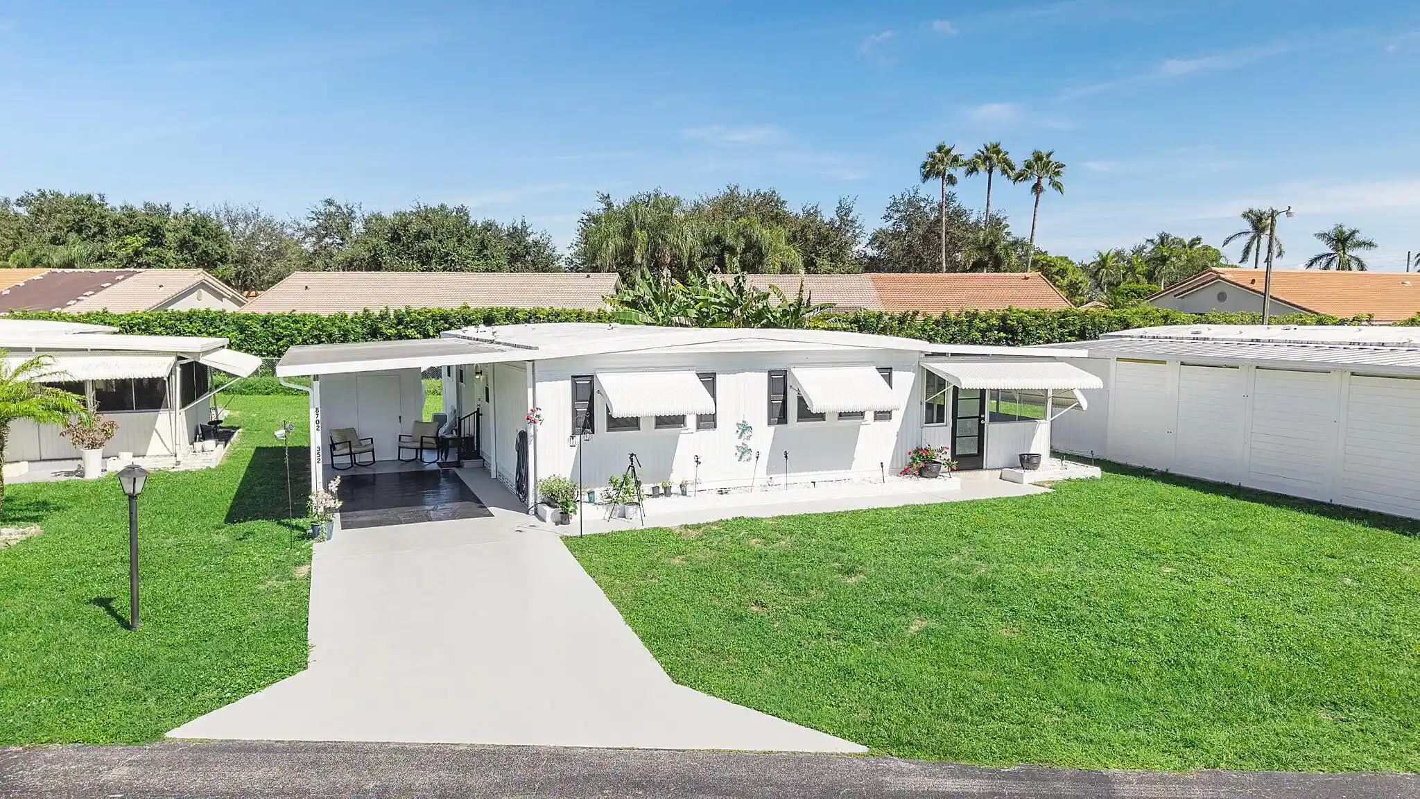 Manufactured home for sale at 8702 Duchess Ct E #352, Boynton Beach, FL 33436 | MLS# B26086132