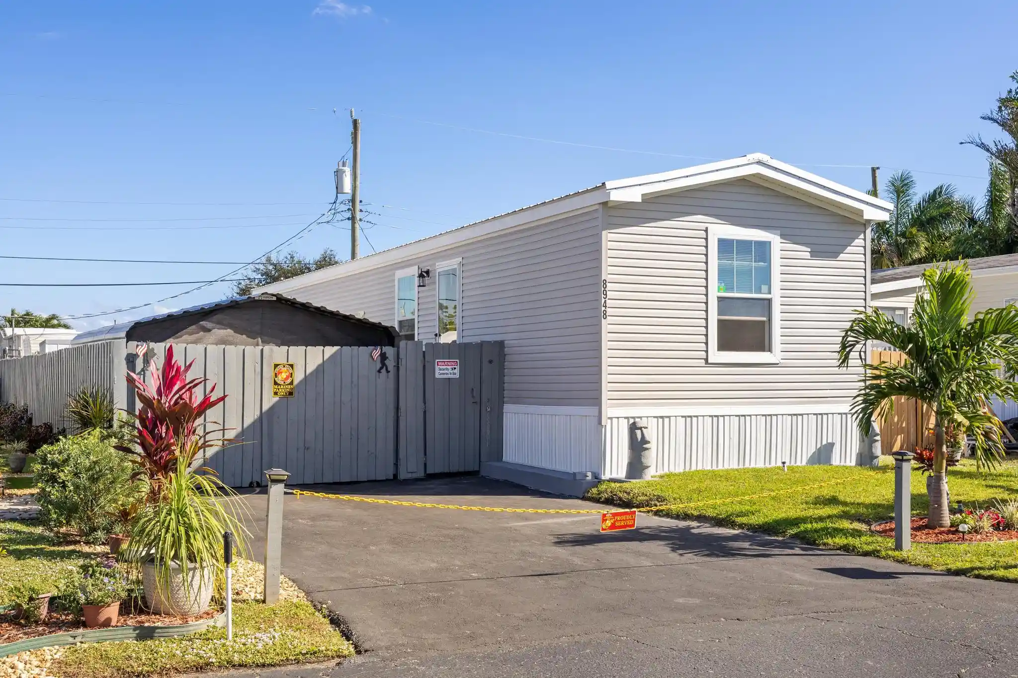 Photo 1 of Manufactured home for sale at 8948 Oak St, Boynton Beach, FL 33436 | MLS# B26086178 | Listing updated on 2026-10-19