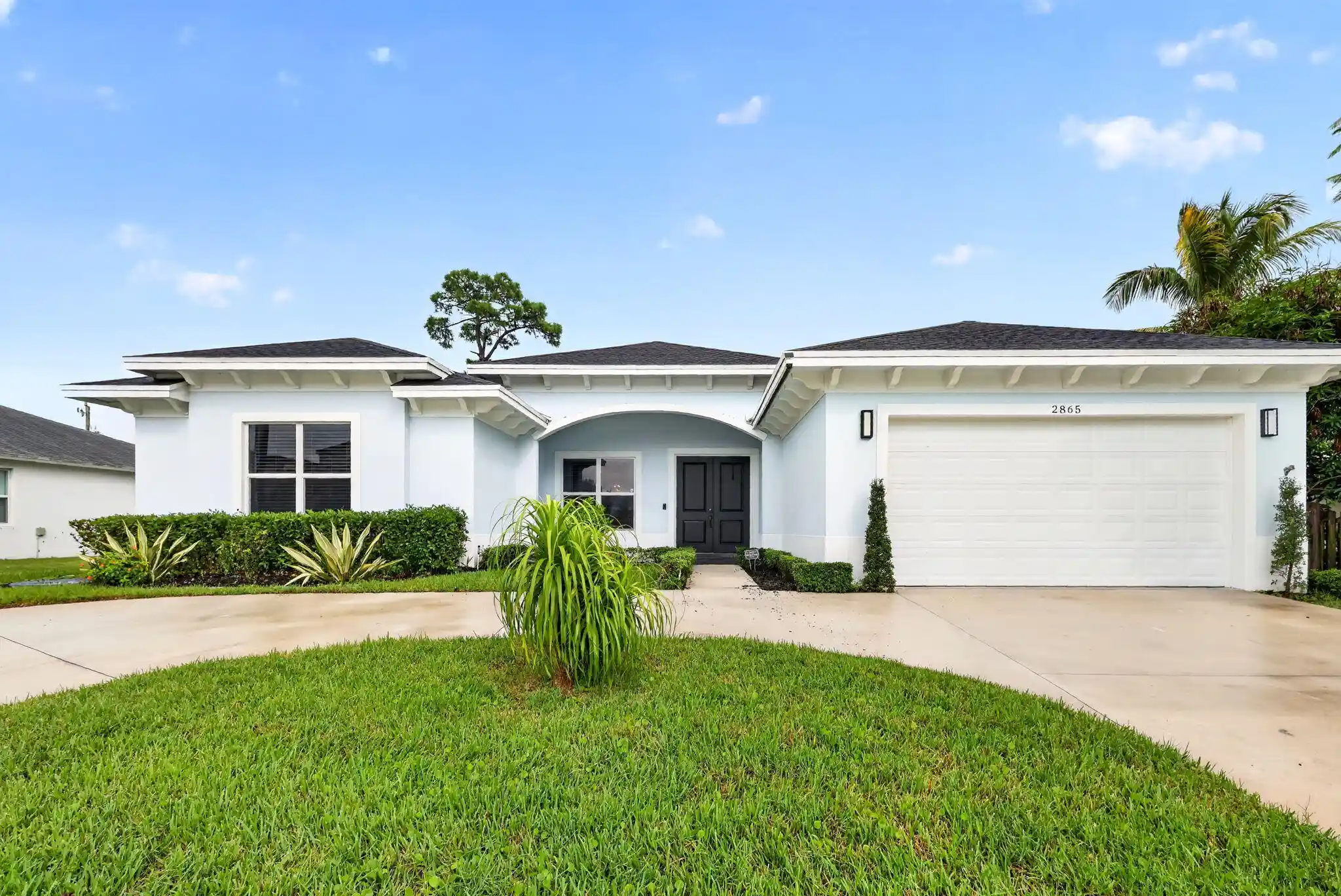 Photo 1 of Sale Pending at 2865 Sw Rosser Blvd, Port Saint Lucie, FL 34953 | MLS# B26086254 | Listing updated on 2026-10-22