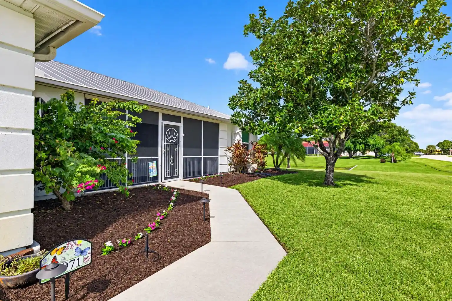 Photo 1 of Single family home for sale at 2971 Se Melaleuca Blvd, Port Saint Lucie, FL 34952 | MLS# B26086451 | Listing updated on 2026-10-28