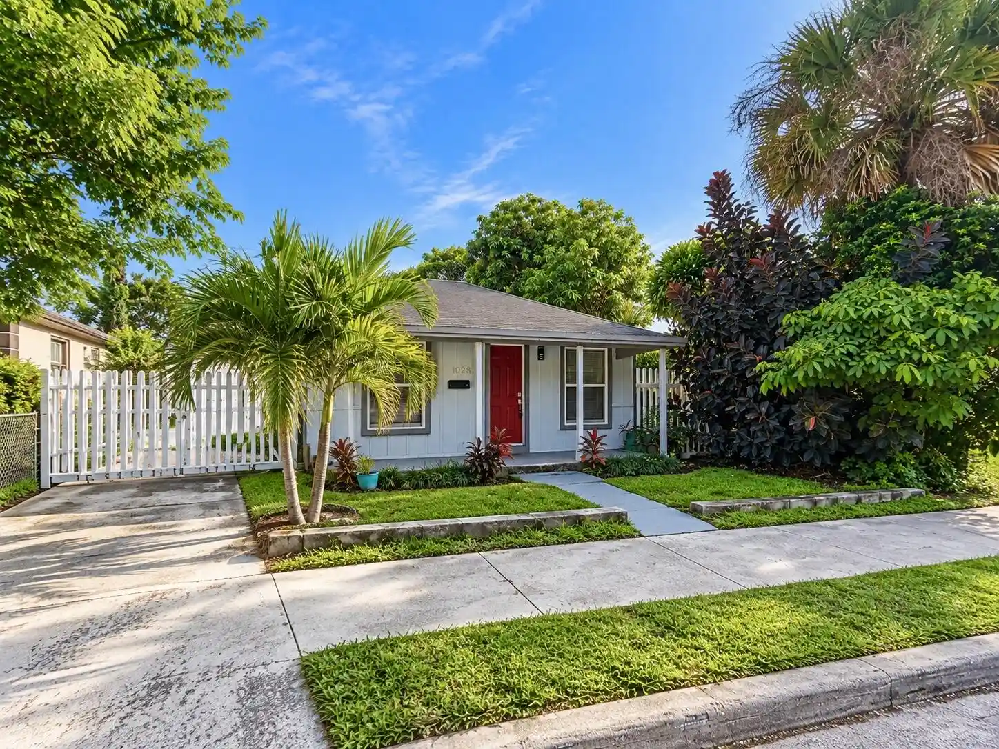 Photo 1 of Single family home for sale at 1028 18th Street #0, West Palm Beach, FL 33407 | MLS# B26086475 | Listing updated on 2026-10-09