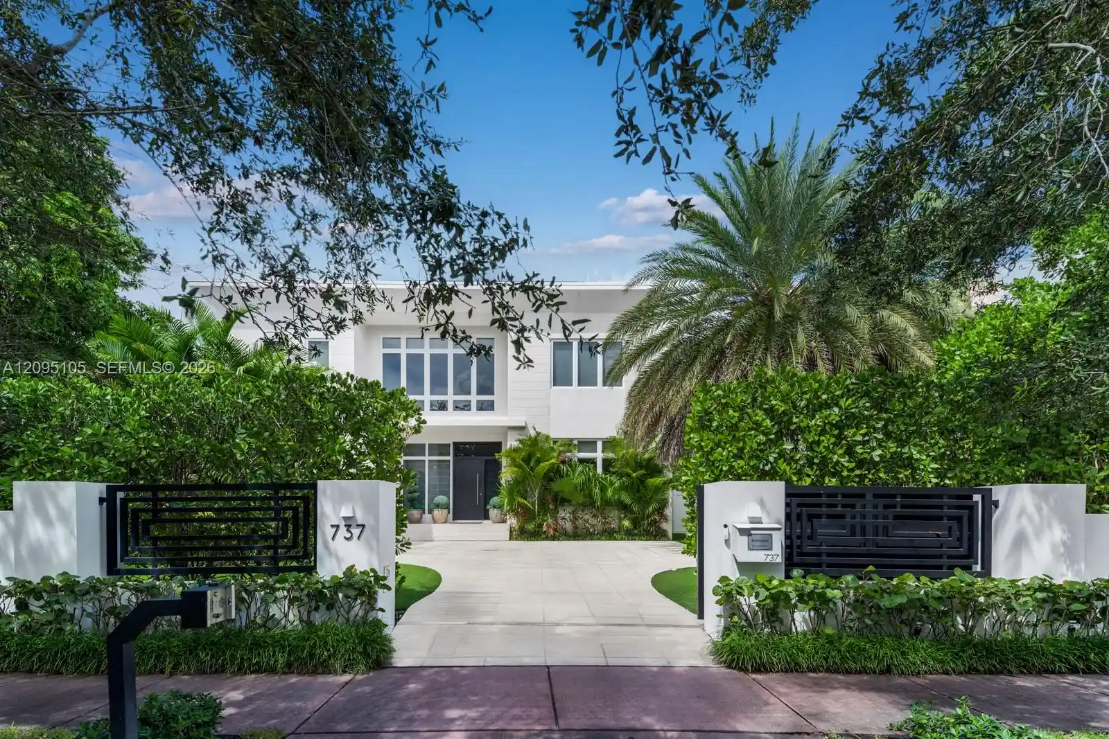 Photo 1 of Single family home for sale at 737 W 49th Street, Miami Beach, FL 33140 | MLS# A12095105 | Listing updated on 2026-10-21