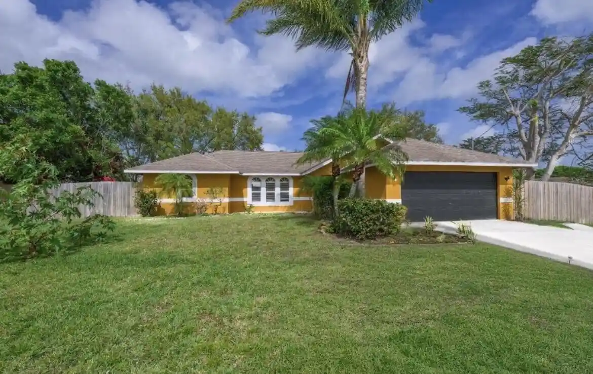 Photo 1 of Single family home for sale at 353 Nw Ferris Dr, Port Saint Lucie, FL 34983 | MLS# B26087533 | Listing updated on 2026-10-22