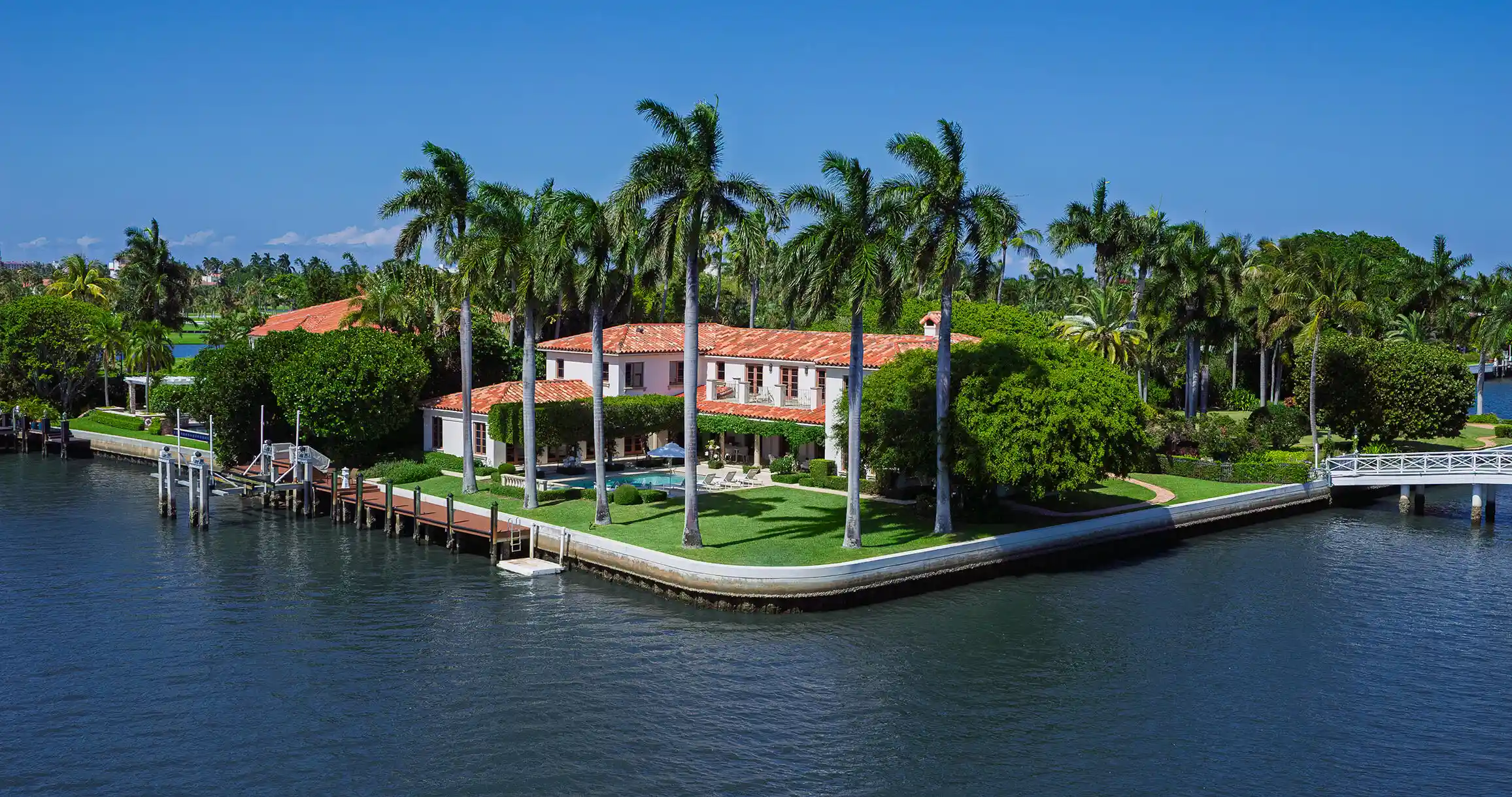 Single family home for sale at 614 Tarpon Way, Palm Beach, FL 33480 | MLS# B26087665