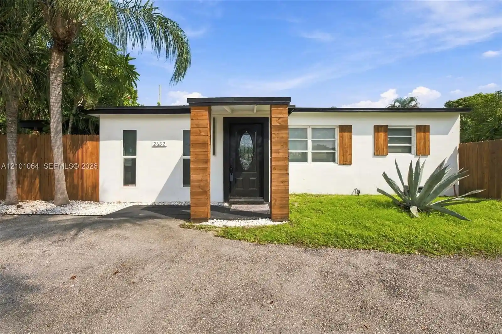 Single family home for sale at 2632 NE 15th Avenue, Pompano Beach, FL 33064 | MLS# A12101064