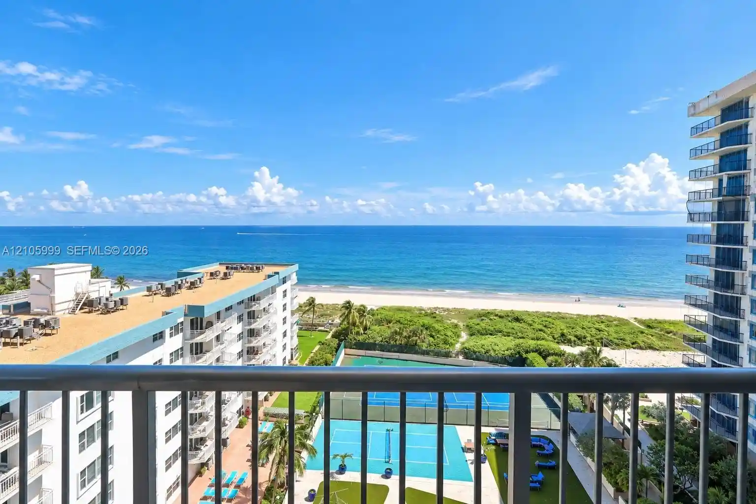 Listing Photo 1 - Condo for sale in 1800 S Ocean Blvd located at 1800 S Ocean Blvd, Boca Raton, FL 33062 - Unit #1012