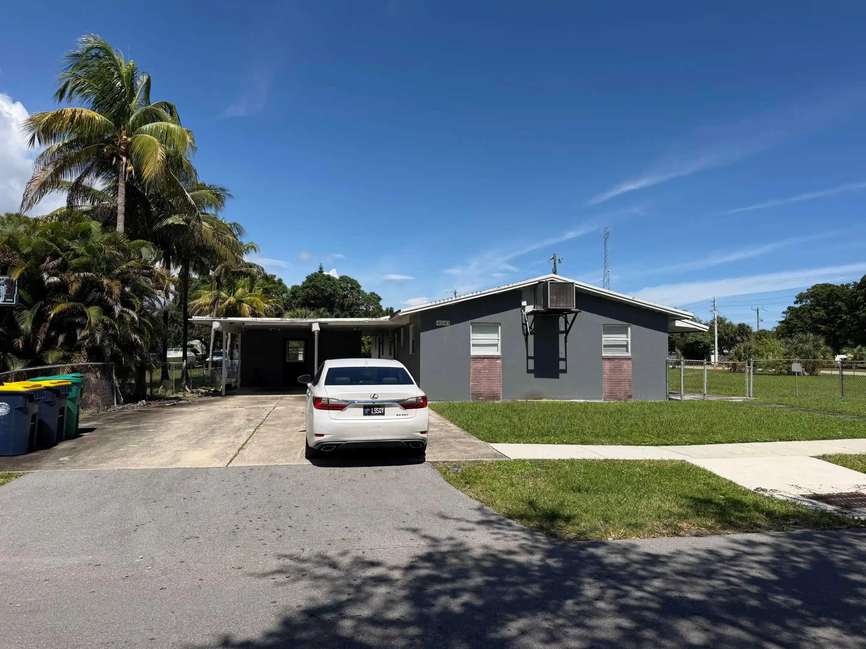 Multi family home for sale at 4041 SW 52nd Street, Fort Lauderdale, FL 33314 | MLS# B26088149