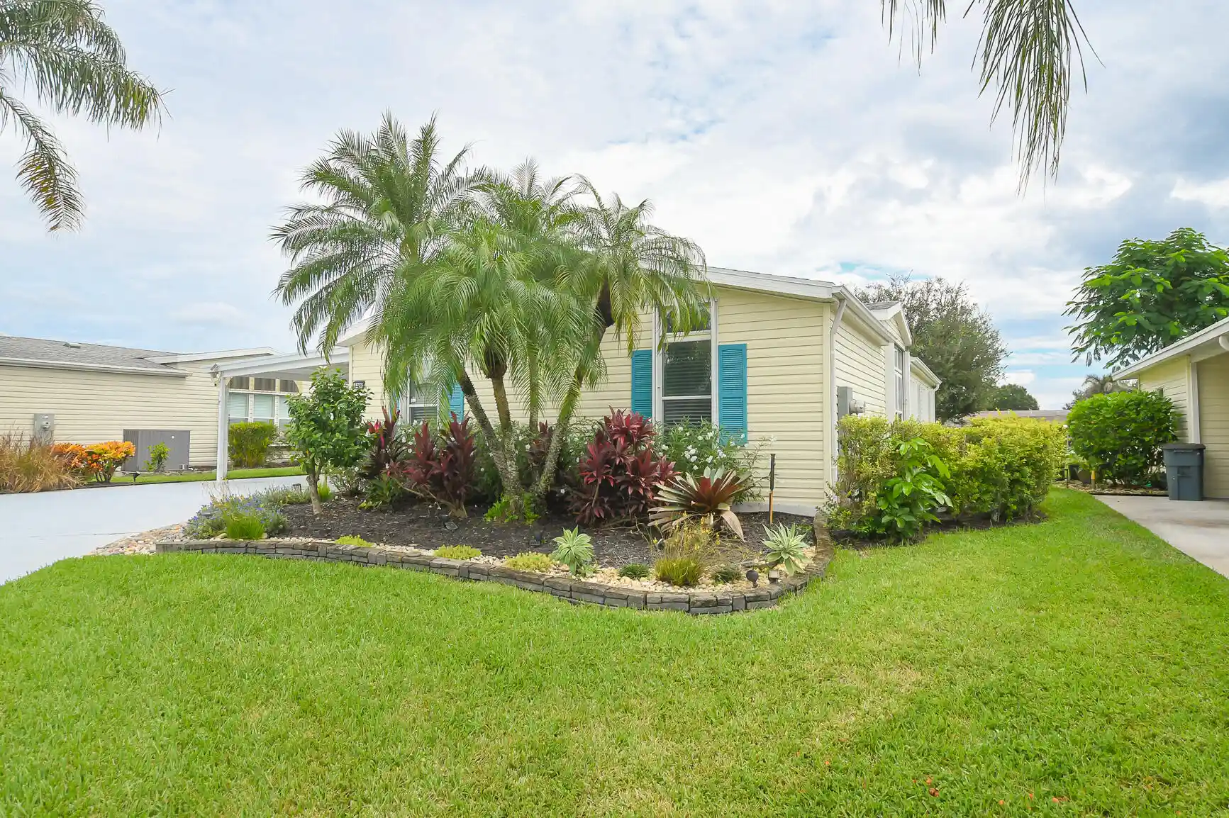 Photo 1 of Manufactured home for sale at 3128 Palm Warbler Ct, Port Saint Lucie, FL 34952 | MLS# B26088215 | Listing updated on 2026-10-28