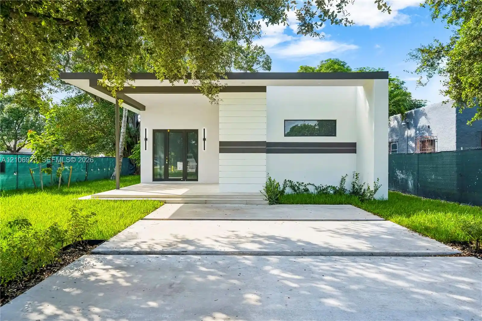Single family home for sale at 870 Superior St, Opa Locka, FL 33054 | MLS# A12106923 | Listing updated on 2026-10-31