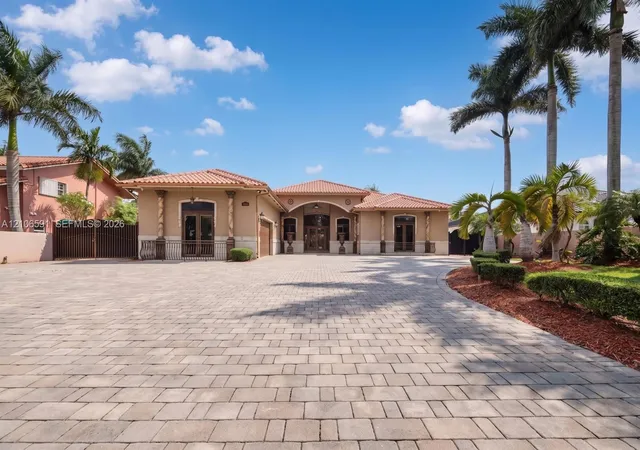 Photo 1 of Mansion for sale at 3525 Sw 128th Avenue, Miami, FL 33175 | MLS# A12106591 | Listing updated on 2026-10-30