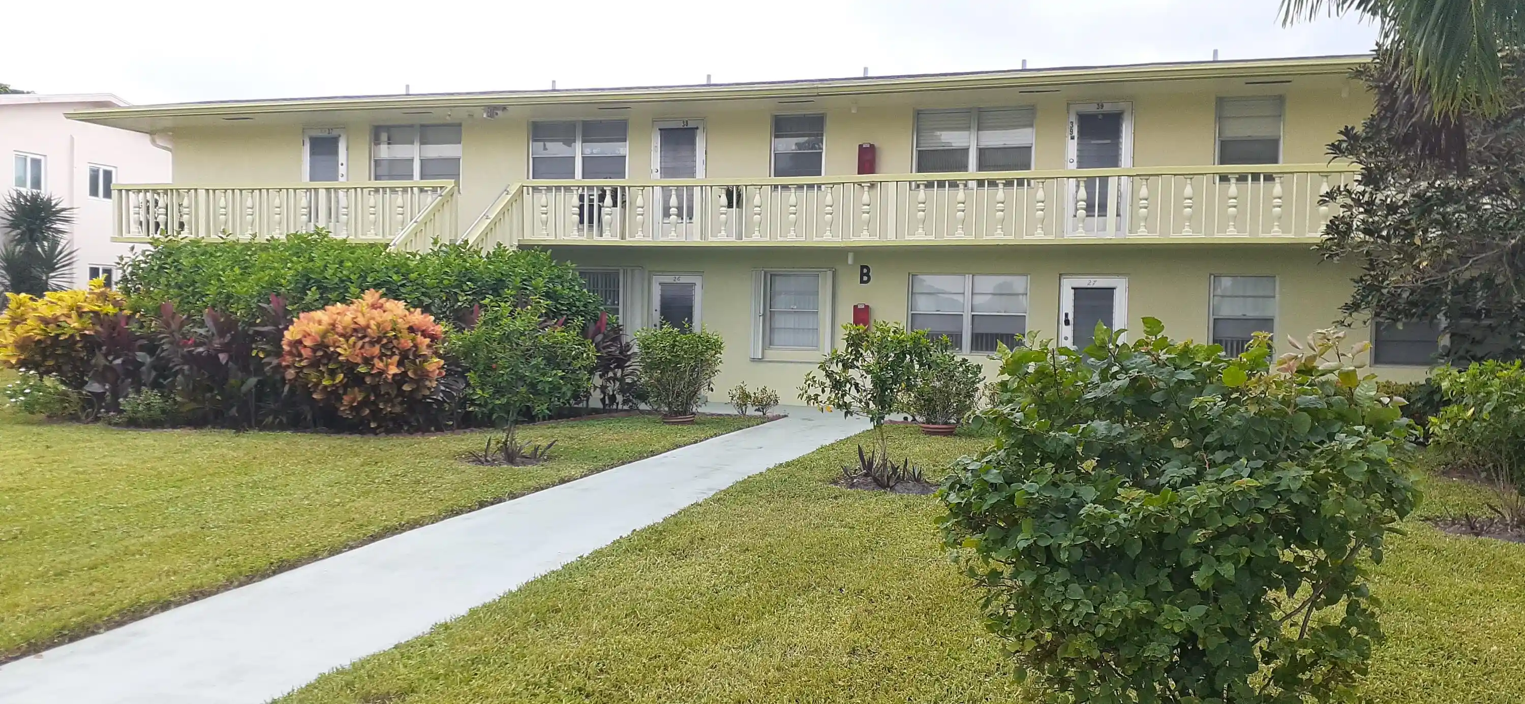 Photo 1 of Condo for sale at 26 Sheffield B, West Palm Beach, FL 33417 | MLS# B26088578 | Listing updated on 2026-10-21