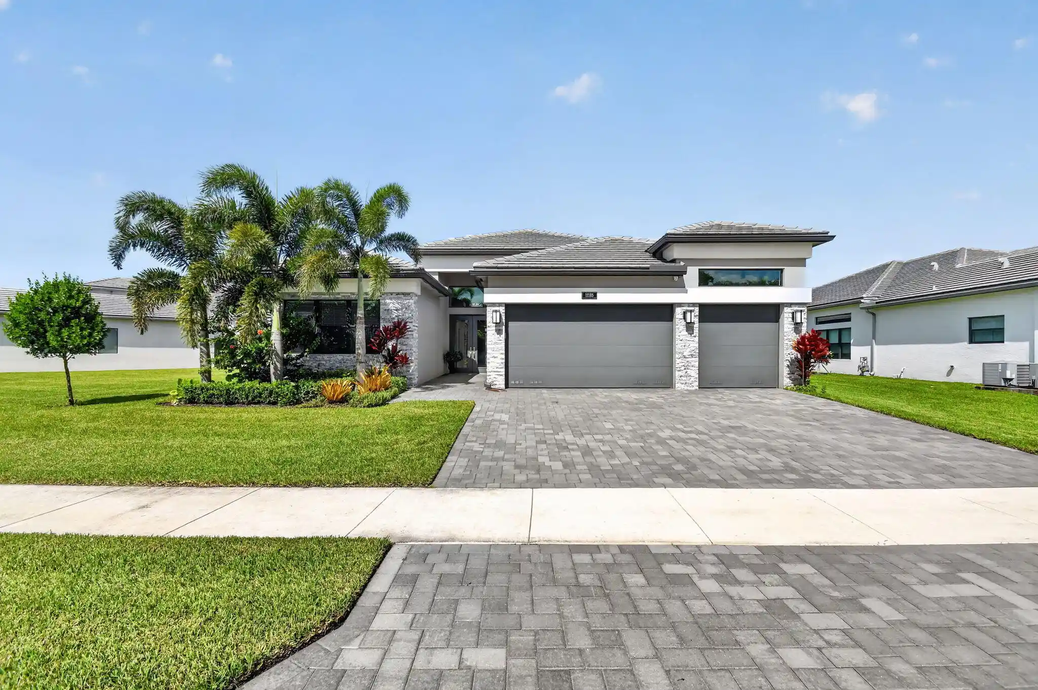 Photo 1 of Sale Pending at 11185 White Balsam Ave, Boynton Beach, FL 33473 | MLS# B26088613 | Listing updated on 2026-10-27
