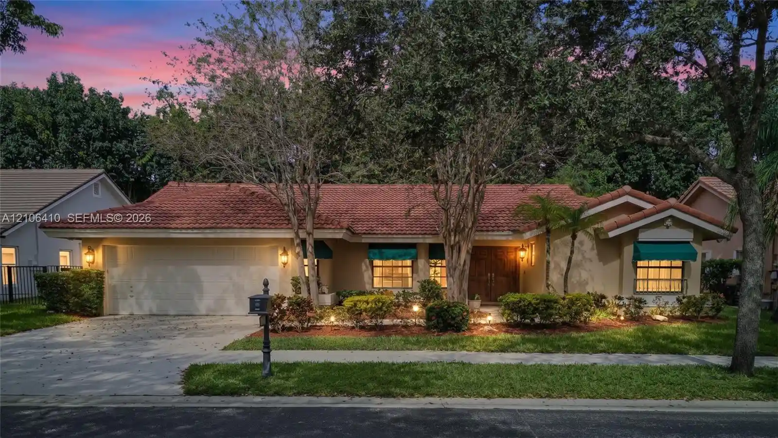 Single family home for sale at 1725 Lakeshore Cir, Fort Lauderdale, FL 33326 | MLS# A12106410
