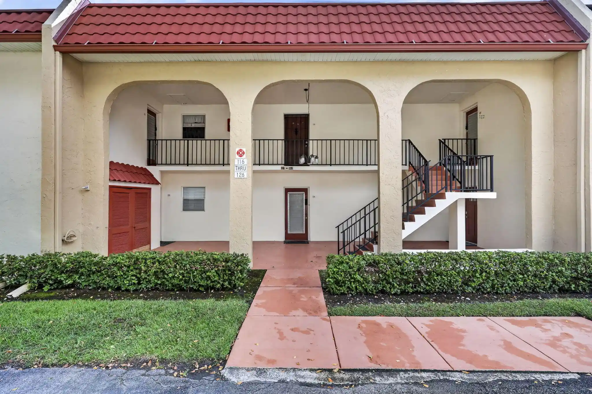 Condo for sale at 120 Lake Frances Dr, West Palm Beach, FL 33411 | MLS# B26088791