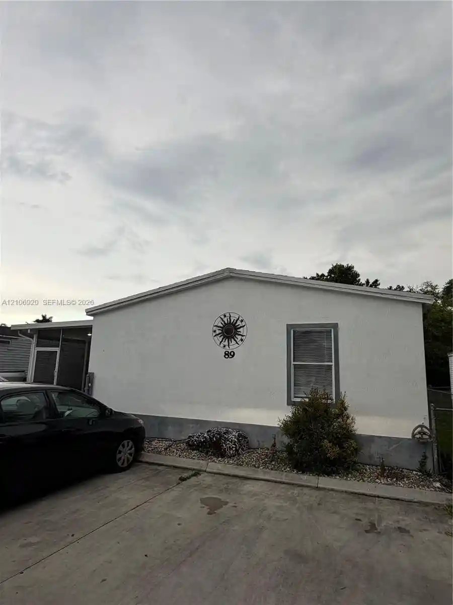 Manufactured home for sale at 19800 SW 180 Avenue #T, Miami, FL 33187 | MLS# A12106920
