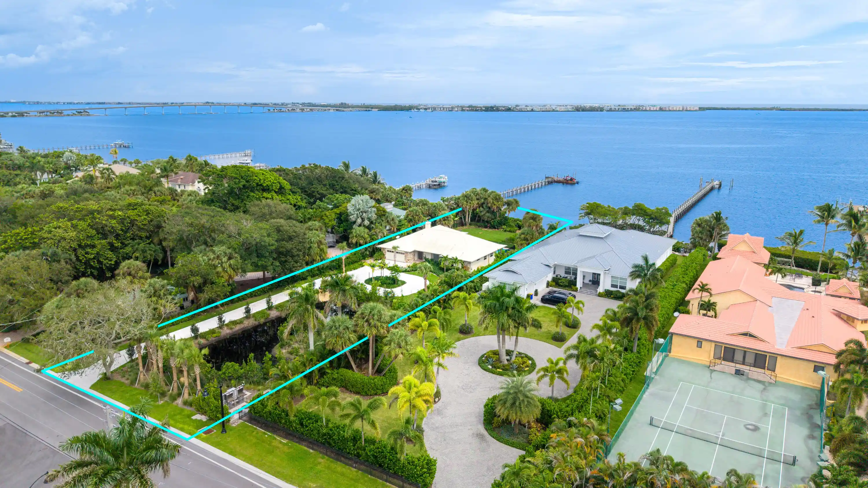 Single family home for sale at 78 S Sewalls Point Rd, Stuart, FL 34996 | MLS# B26088962