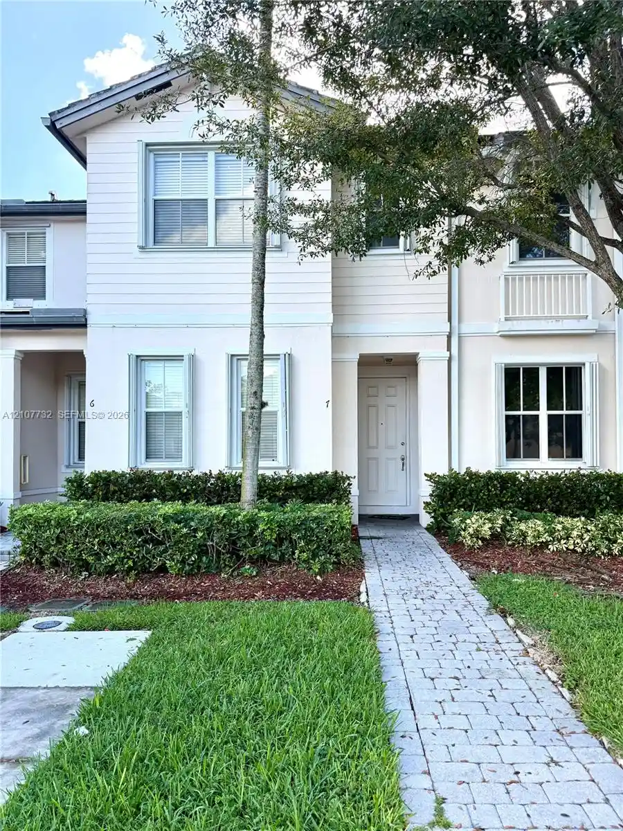 Photo 1 of Townhouse for sale at 153 Se 28th Place #7, Homestead, FL 33033 | MLS# A12107732 | Listing updated on 2026-10-16