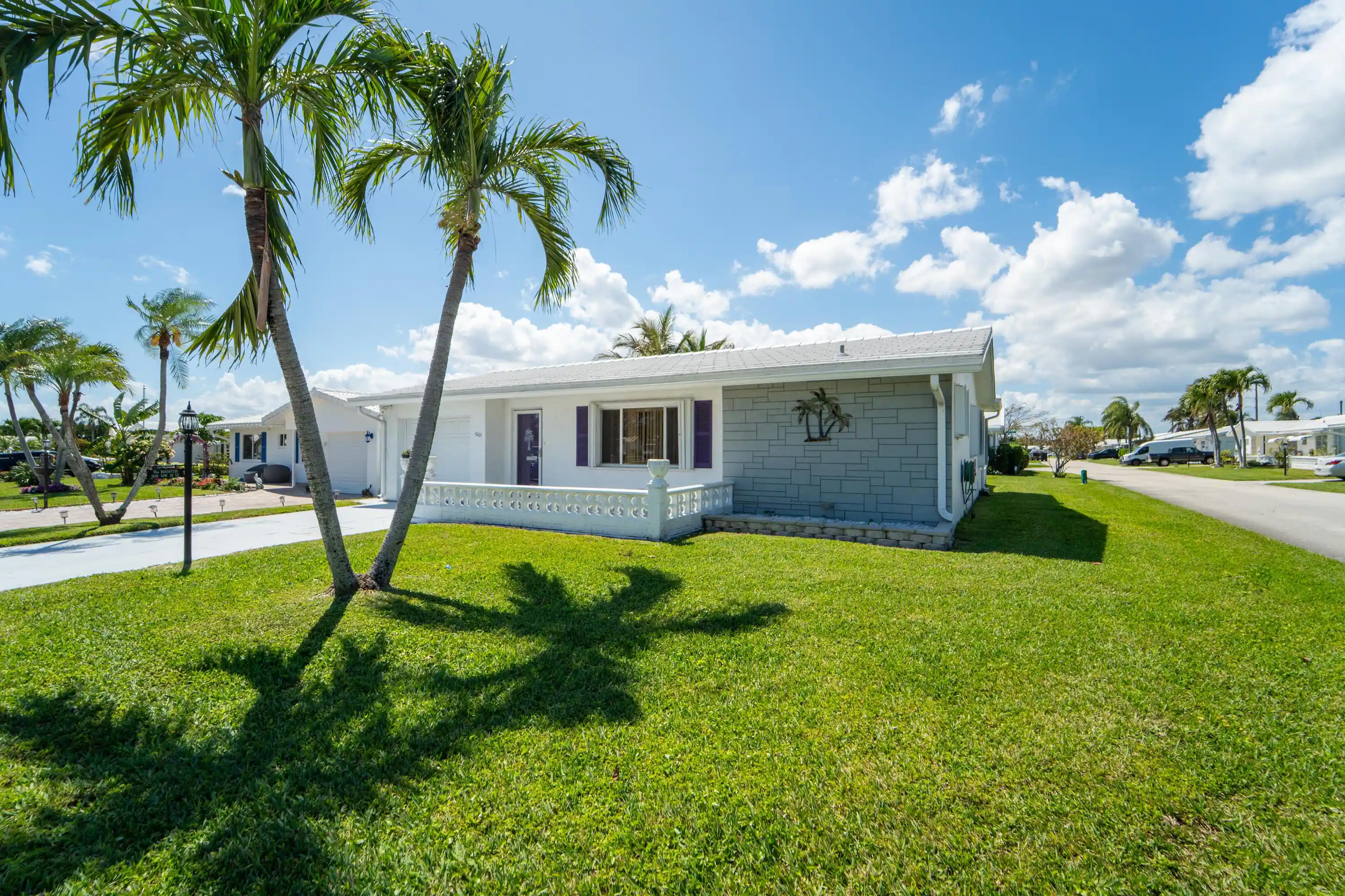 Photo 1 of Single family home for sale at 1601 Sw 18th Street, Boynton Beach, FL 33426 | MLS# B26089173 | Listing updated on 2026-10-27